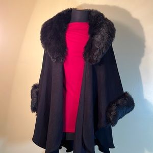 Soft Surroundings  black cape